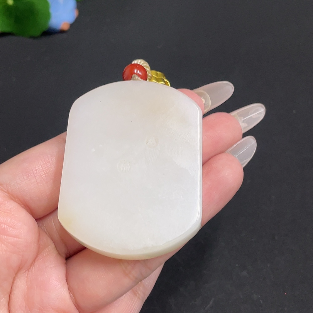 H27128764 Hetian Jade Pendant Guanyin with Non-Hetian Jade Beads Total Weight Approx. [with Rope] 62.7g