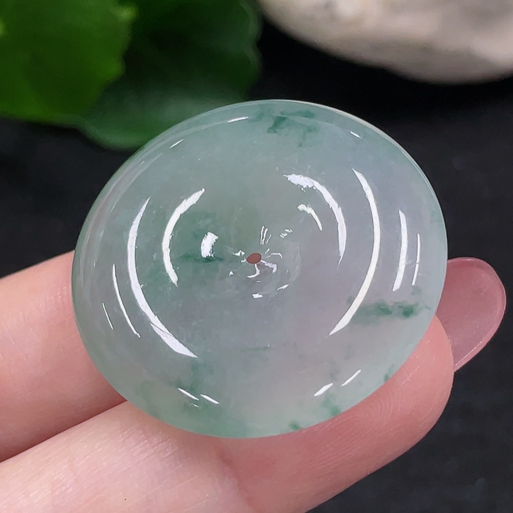 F32810084 Jadeite Safety Buckle Pendant, Total Weight Approx. 12.3g