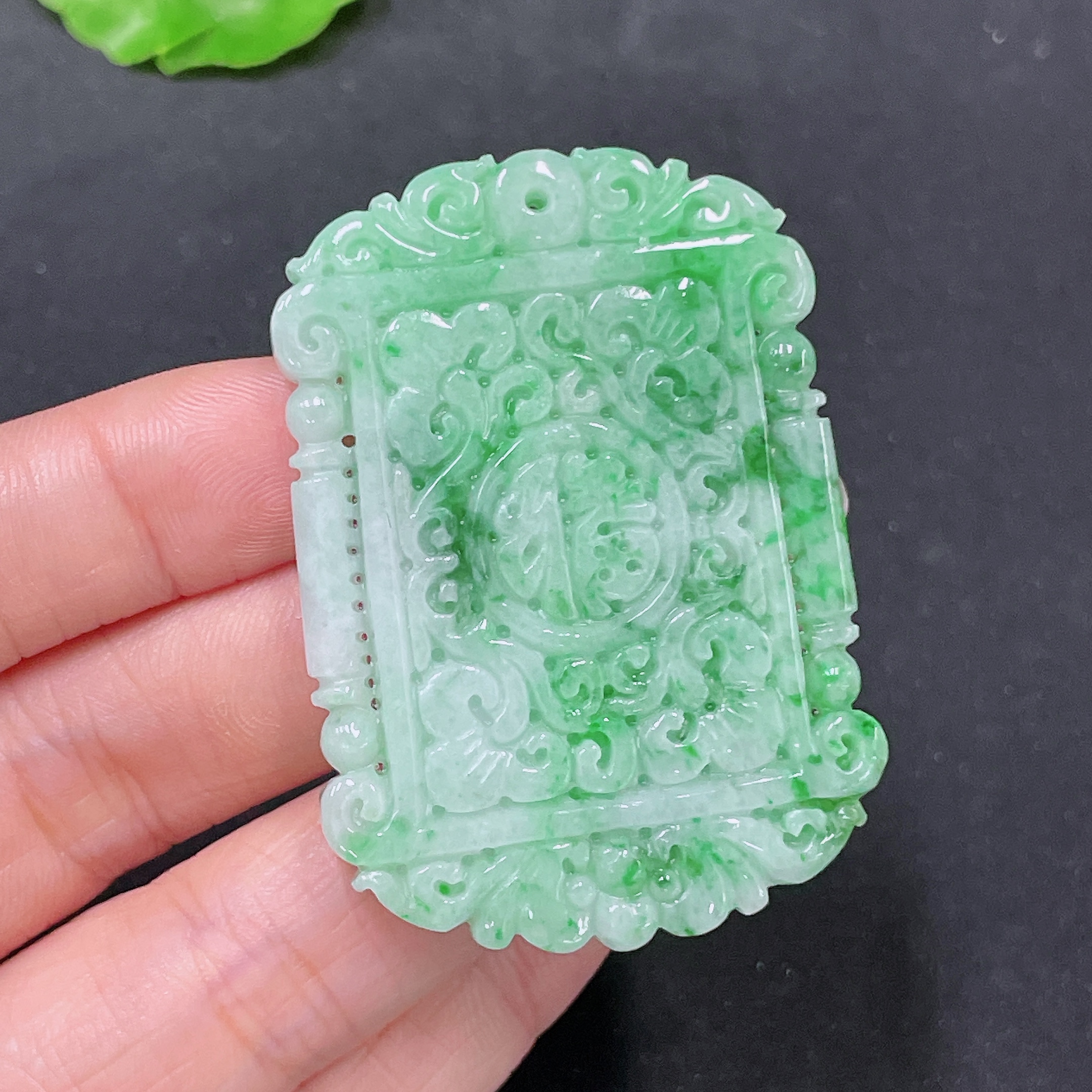 F34065701 Jadeite pendant antique plaque containing other mineral components total weight approx. 26.55g