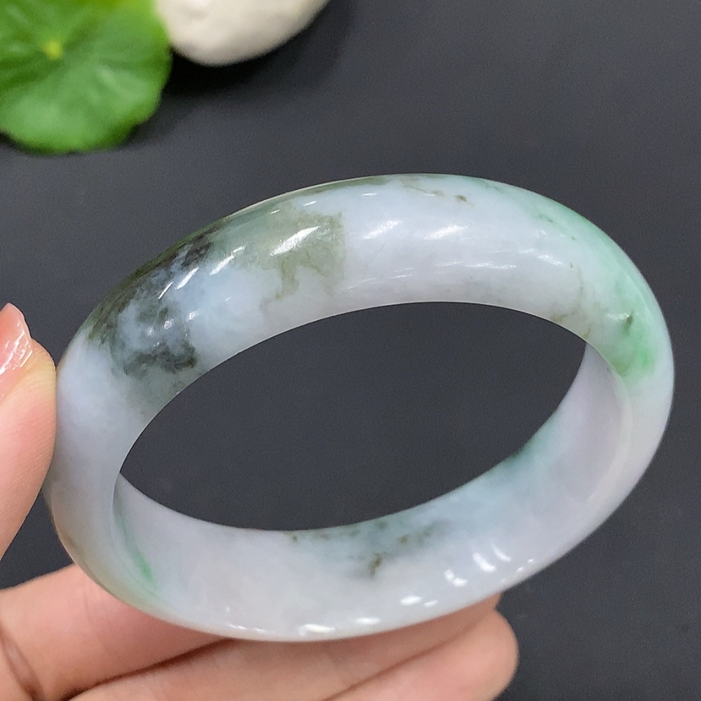 F16754350 Jadeite Regular Bangle Size 55
