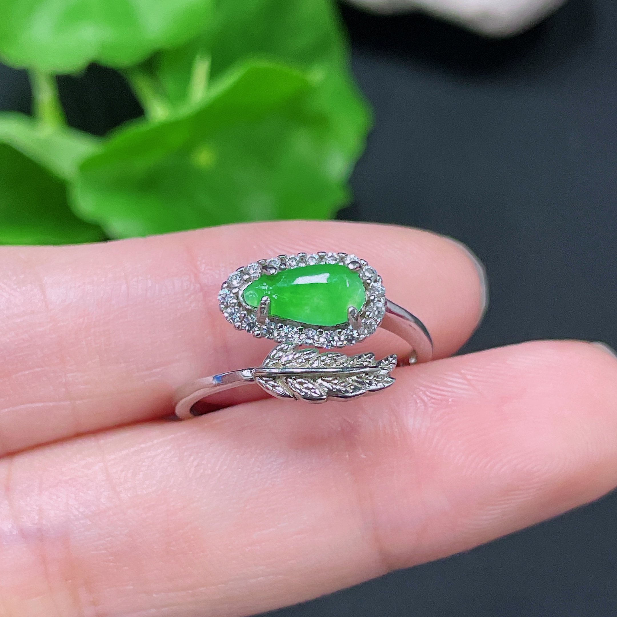 F33865479 Jadeite Inlaid Ring Non-Gold Total Weight Approx. 2.1g