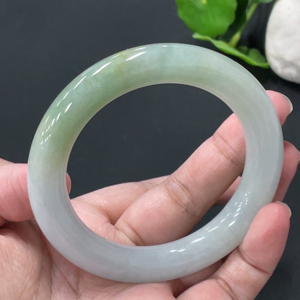 F35081060 Jadeite Round Bangle Total Weight Approx.69.49g Size 55