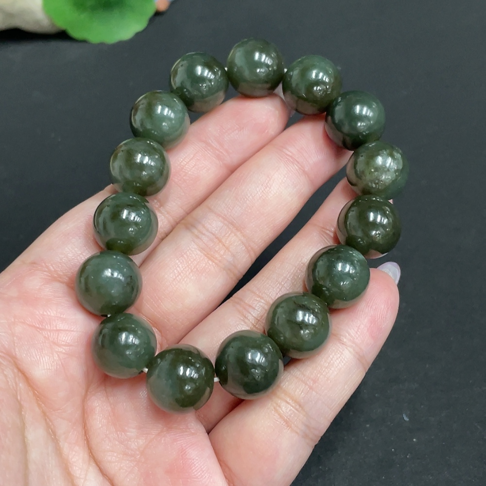 H33847769 Hetian Jade Bracelet, approx. 13.3 mm beads, total weight about 57.5g