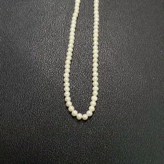 C34951095 Pearl Necklace with Non-Natural Accent Stones, Non-Gold, Total Weight Approx. 15.35g, Stone Size Around 5.4mm