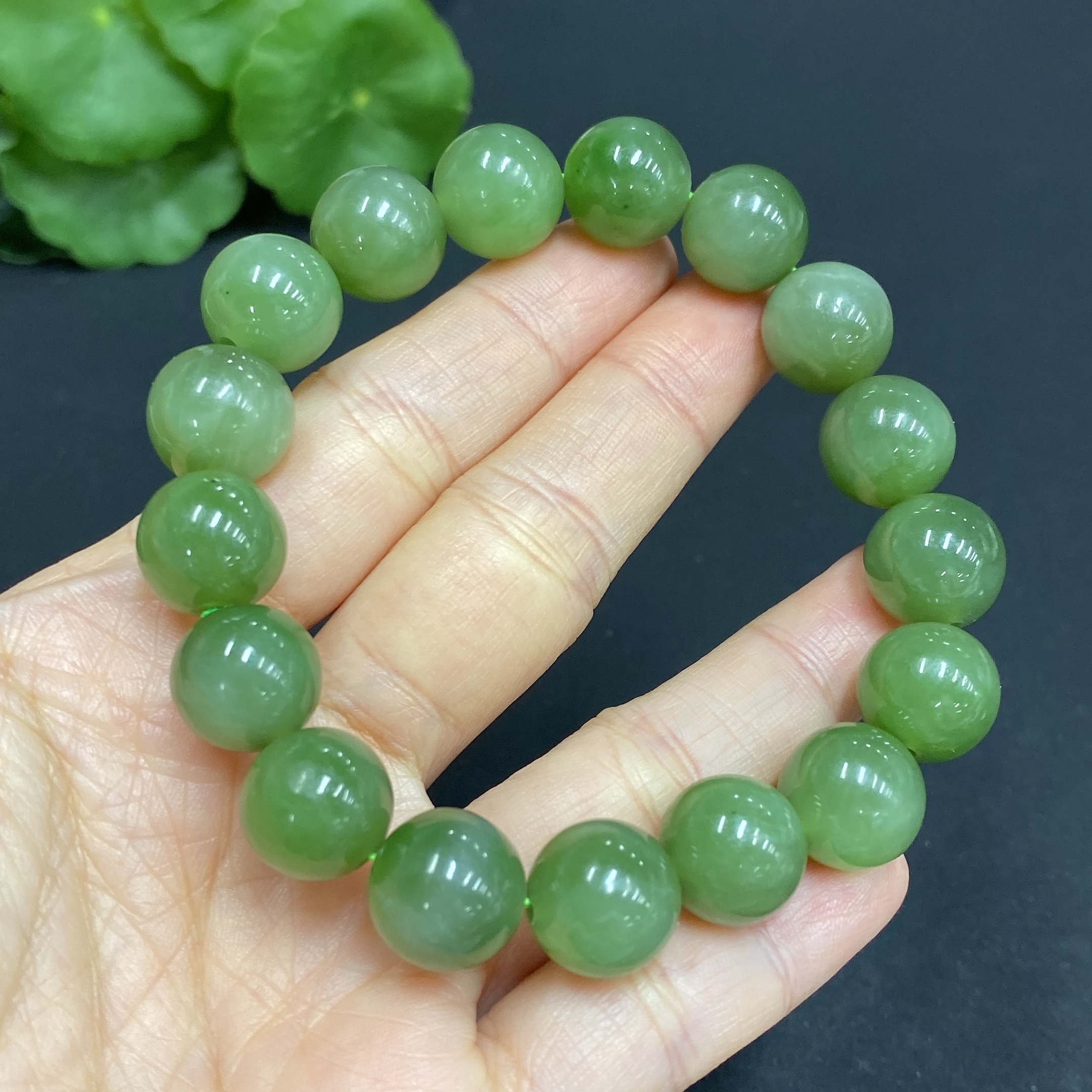 H29329319 Hetian Jade Bracelet, Approx. 11.8mm Beads, Total Weight Approx. 45.3g