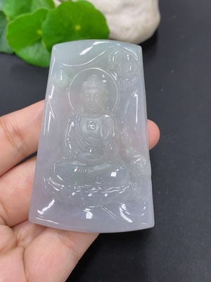 F46595382 翡翠阿弥挂件 货品总重量约38克