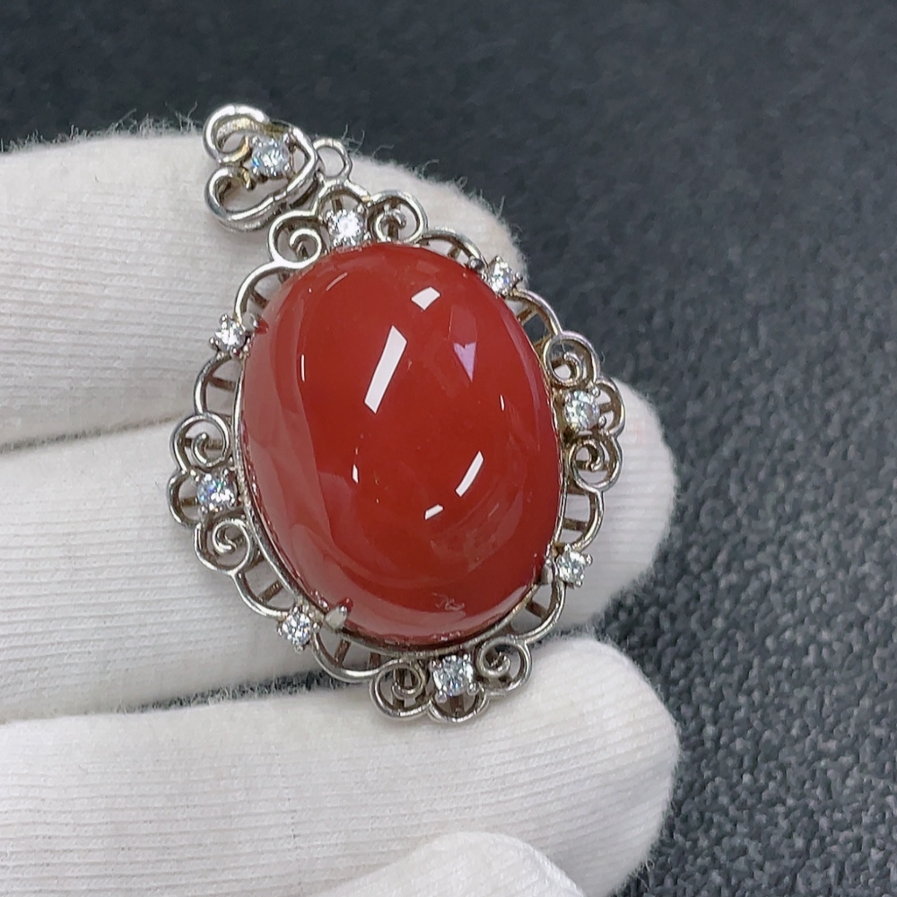 C31577942 South Red Agate Pendant Non-Gold Visible Organic Matter Total Weight Approx. 14.16g