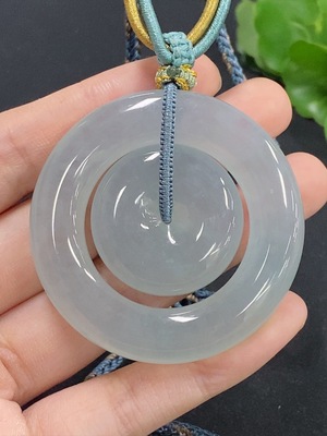 F45451957 翡翠子母扣挂件 货品总重约45.85g