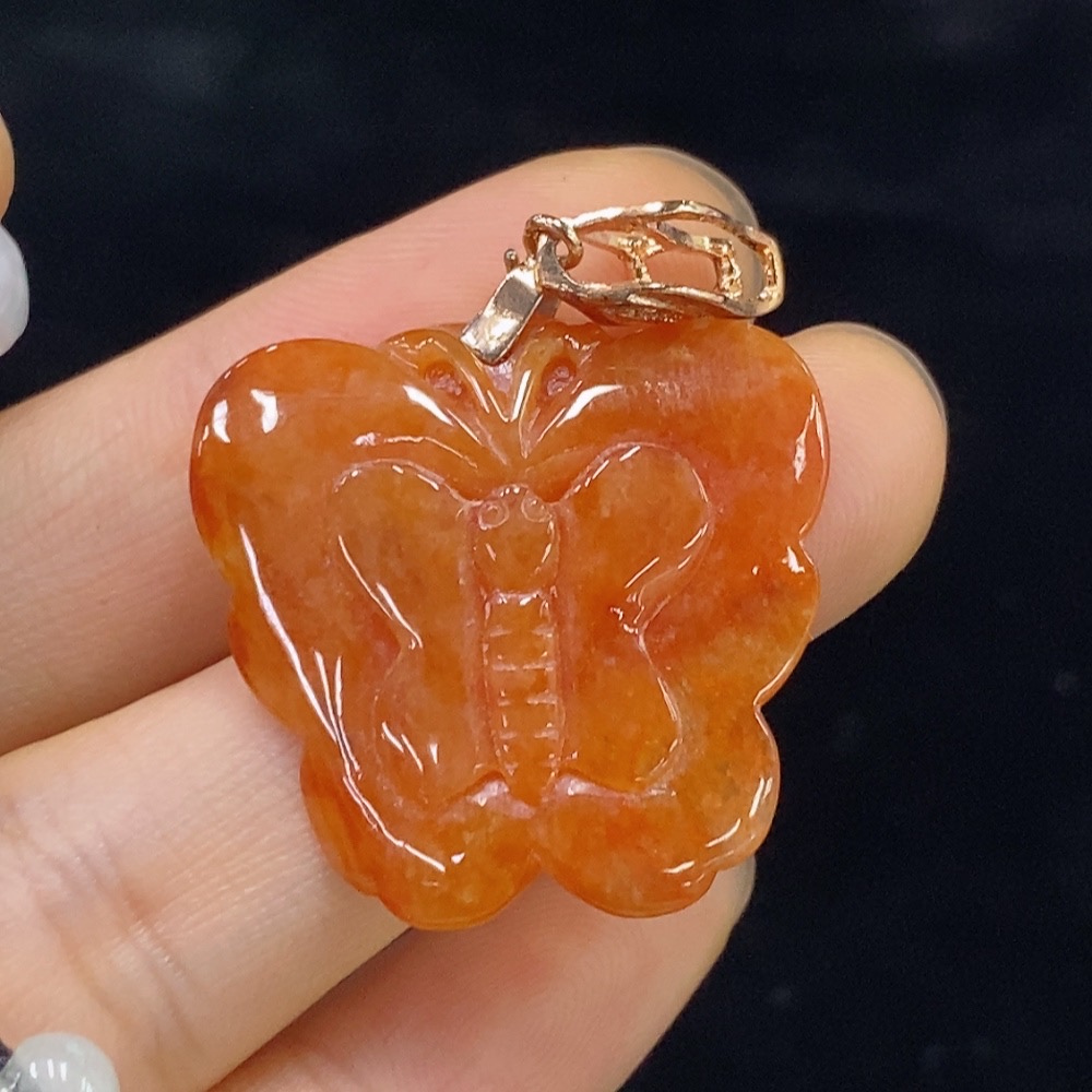 F32750225 Jadeite Pendant Sell as a Lot Non-Gold Color Origin Undetermined Beads Non-A Non-Diamond