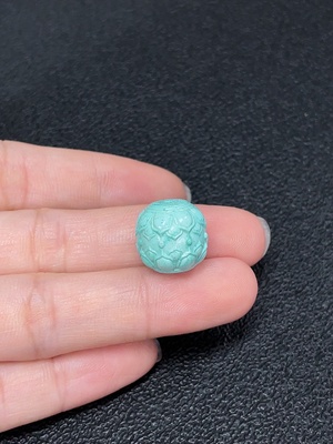 C43151799 绿松石挂件 货品总重约3.1g 卡13.3mm左右（含微量元素）