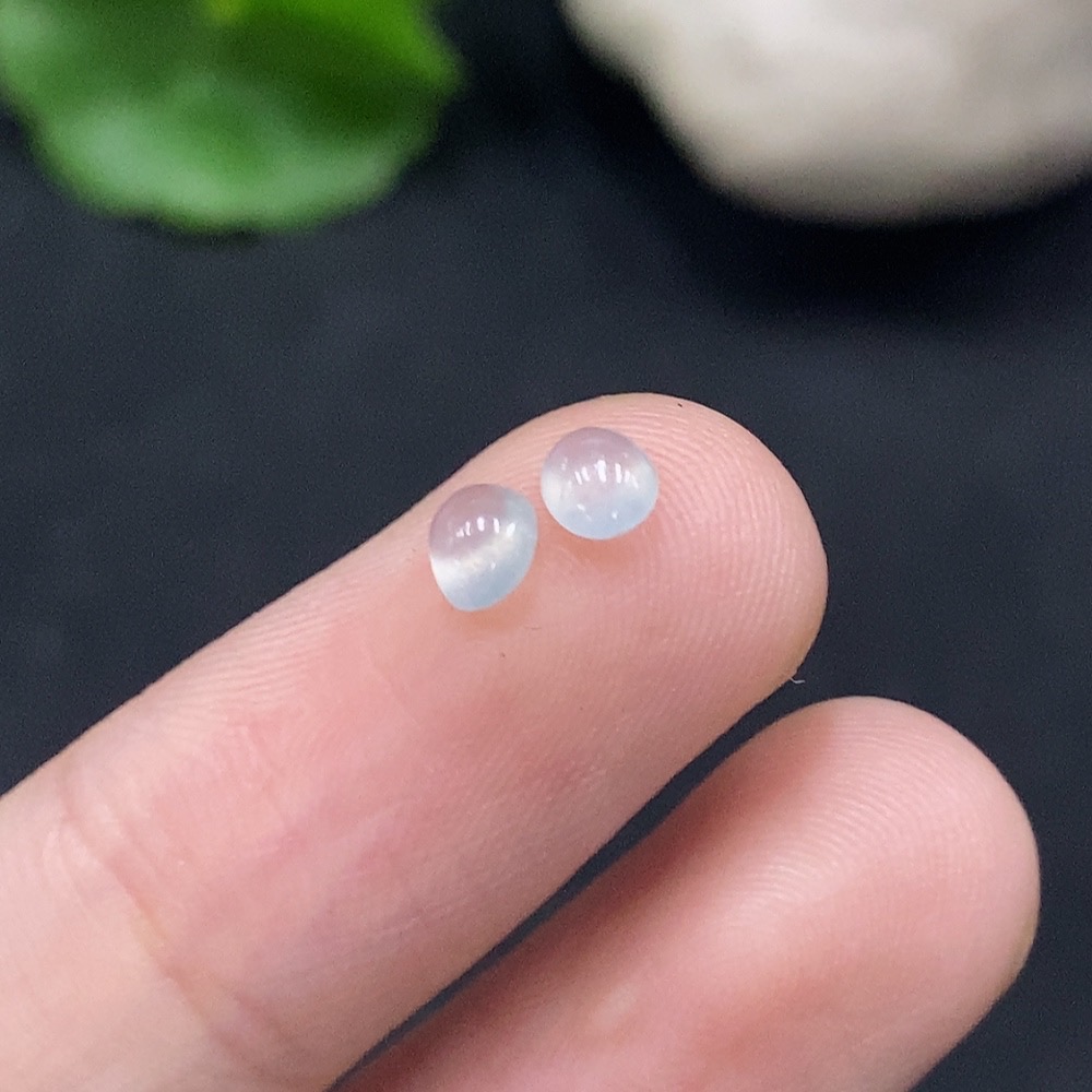 F34056287 Jadeite Cabochon Inlaid Pieces Sell as a Lot