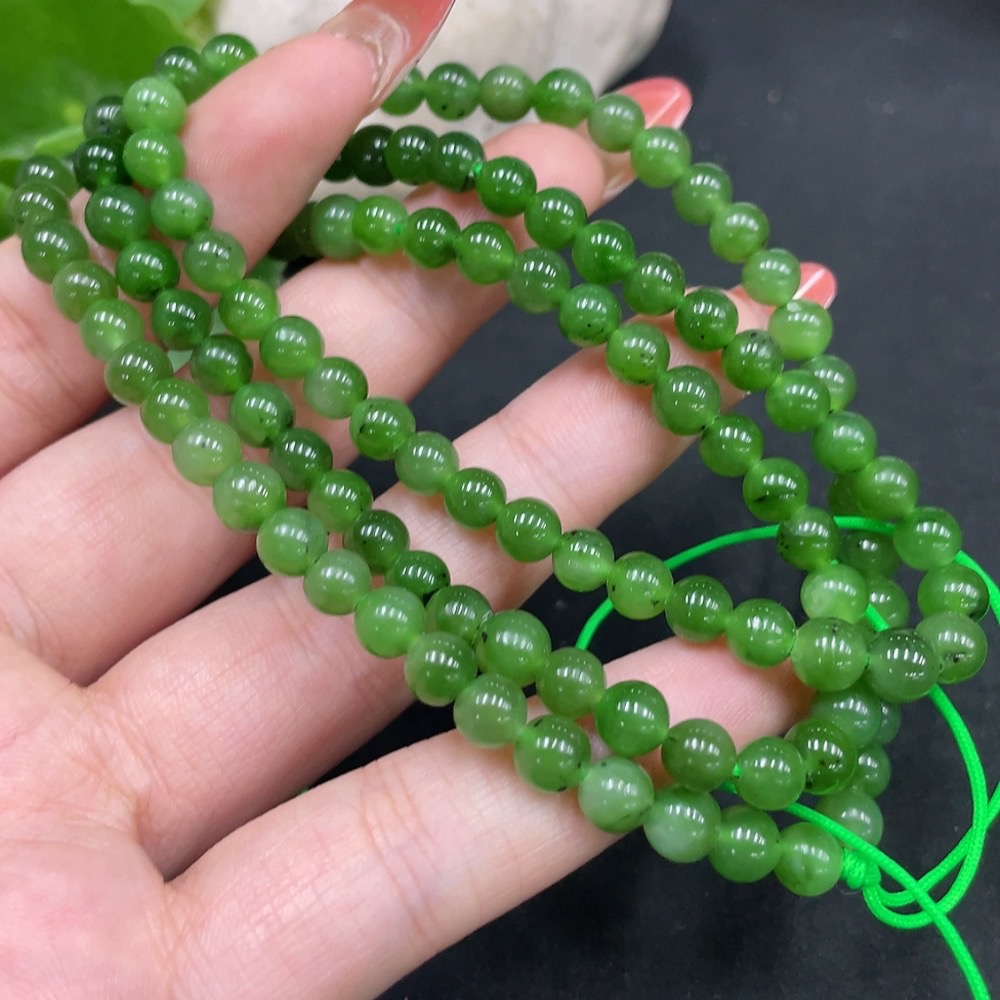 H35084205 Hetian Jade Bead Necklace, Approx. 5.5mm, Total Weight Approx. 32.1g