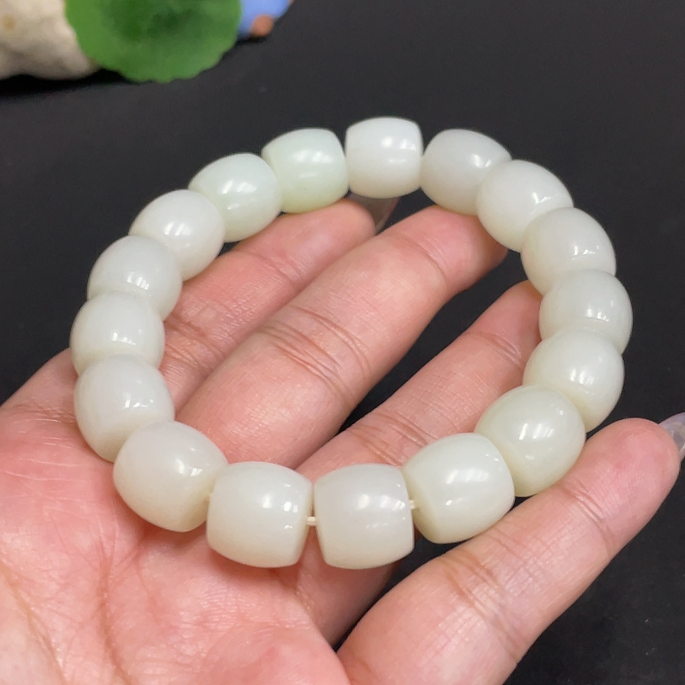 H34955831 Hetian Jade Bracelet, Approx. 13.1mm, Total Weight Approx. 66.3g