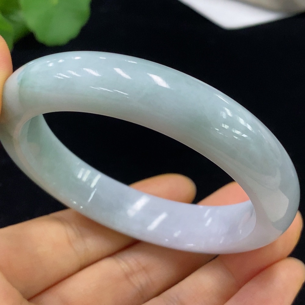 F35094267 Jadeite Round Bracelet Size 57.1 Total Weight Approx. 62.41g