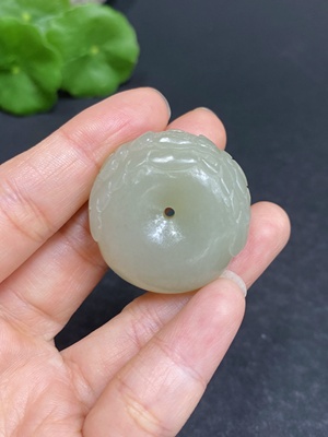 H32794986 Hetian Jade Pendant Carved Flower Button Total Weight Approx. 25.8g