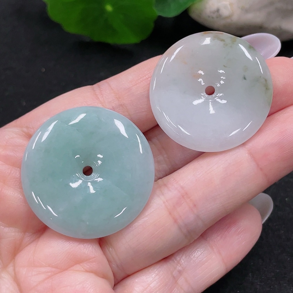 F33873899 Jadeite Pendants Sell as a Lot