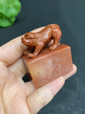 H30467576 Shoushan Stone Auspicious Beast Seal