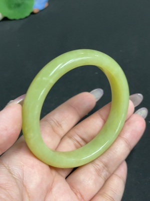 H34956808 Hetian Jade Round Bracelet Size 54.2 Total Weight Approx. 44.6g