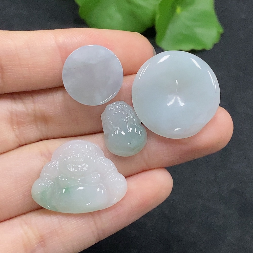F32753414 Jadeite Pendant