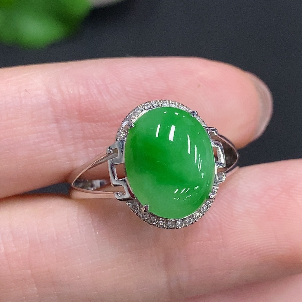 F35079260 Jadeite Cabochon Ring Unmarked 18K Gold Approx. 2.7g Size 18 With Diamond Accents