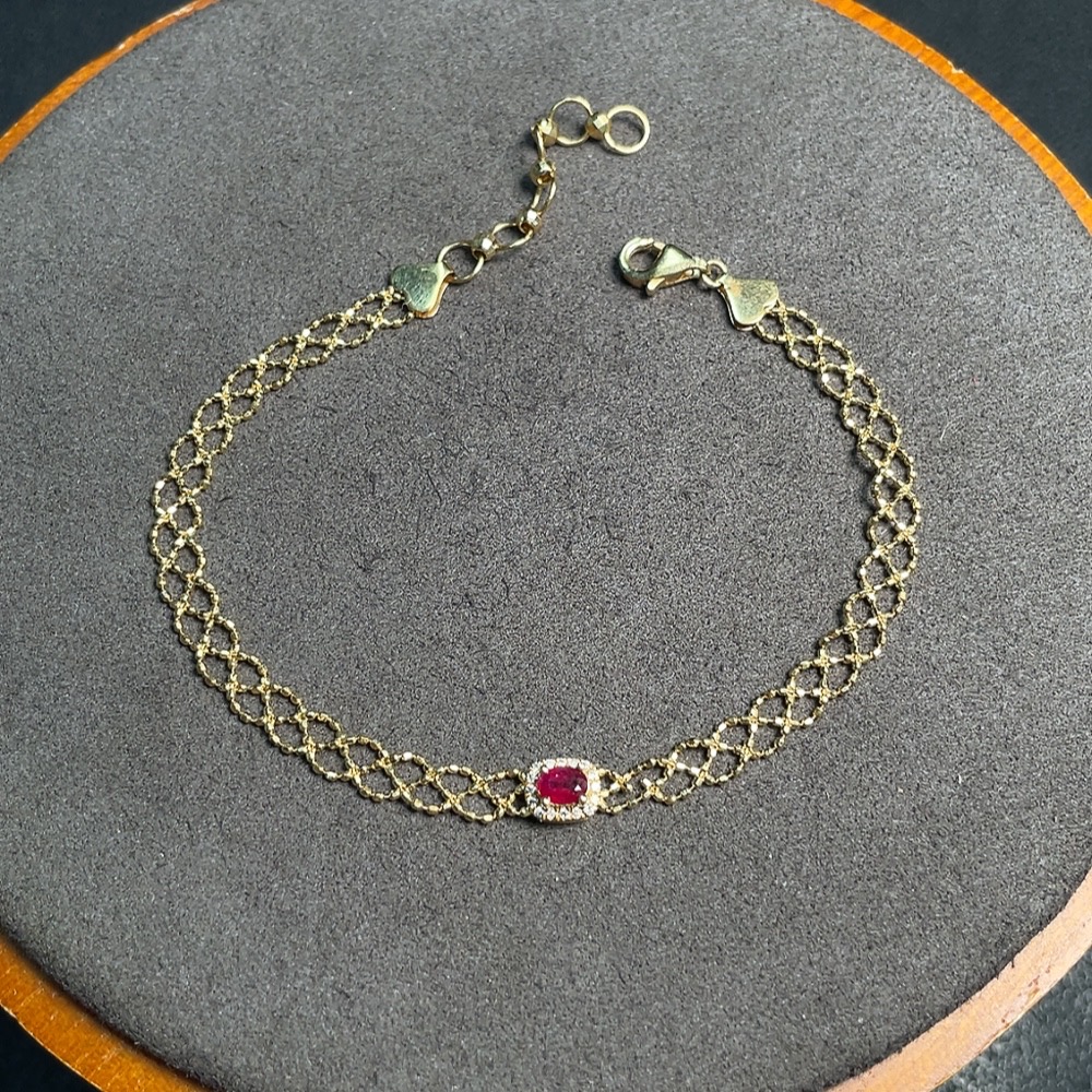 C33921944 Ruby Bracelet with Filling, 18K Gold, Diamond Accents, Total Weight Approx. 2.64g