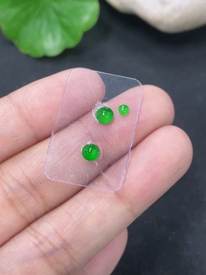 F46568740 翡翠蛋面 一手走