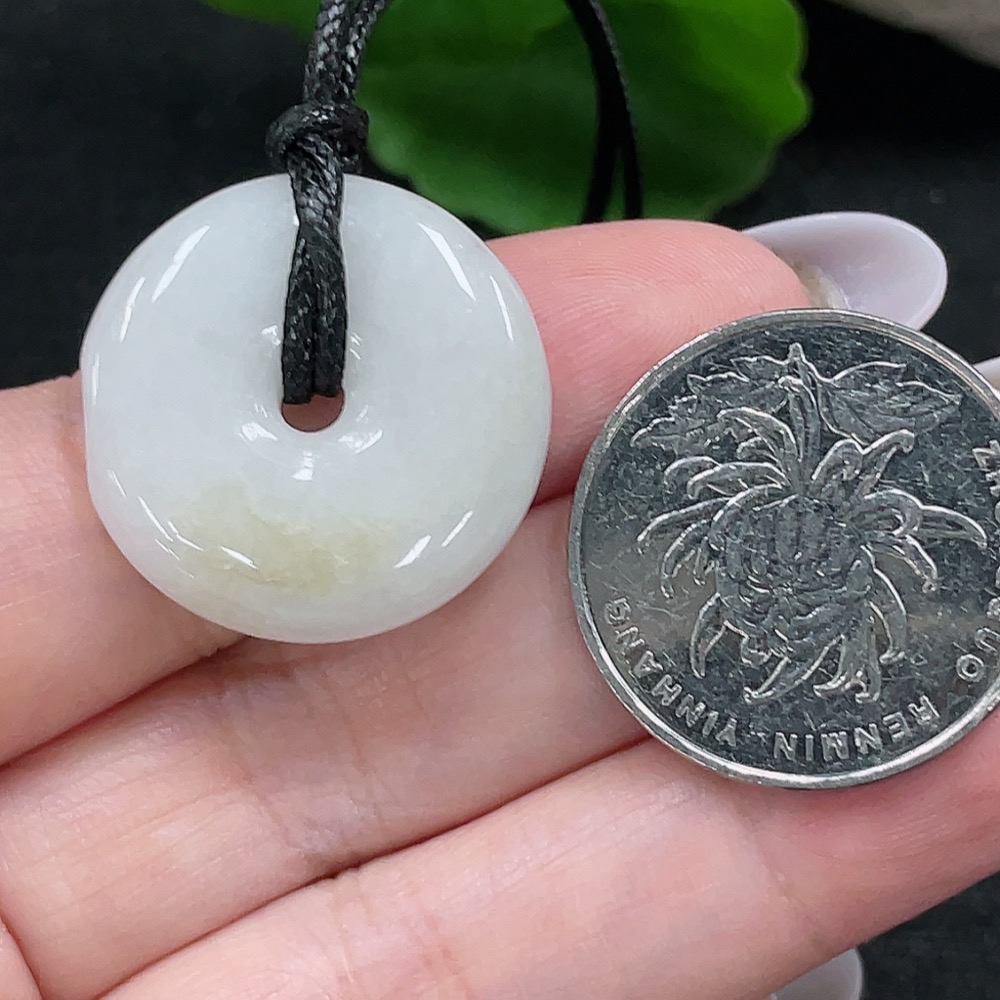 F33898645 Jadeite Safety Buckle Pendant Total Weight Approximately 7.4g (Including Cord Weight)