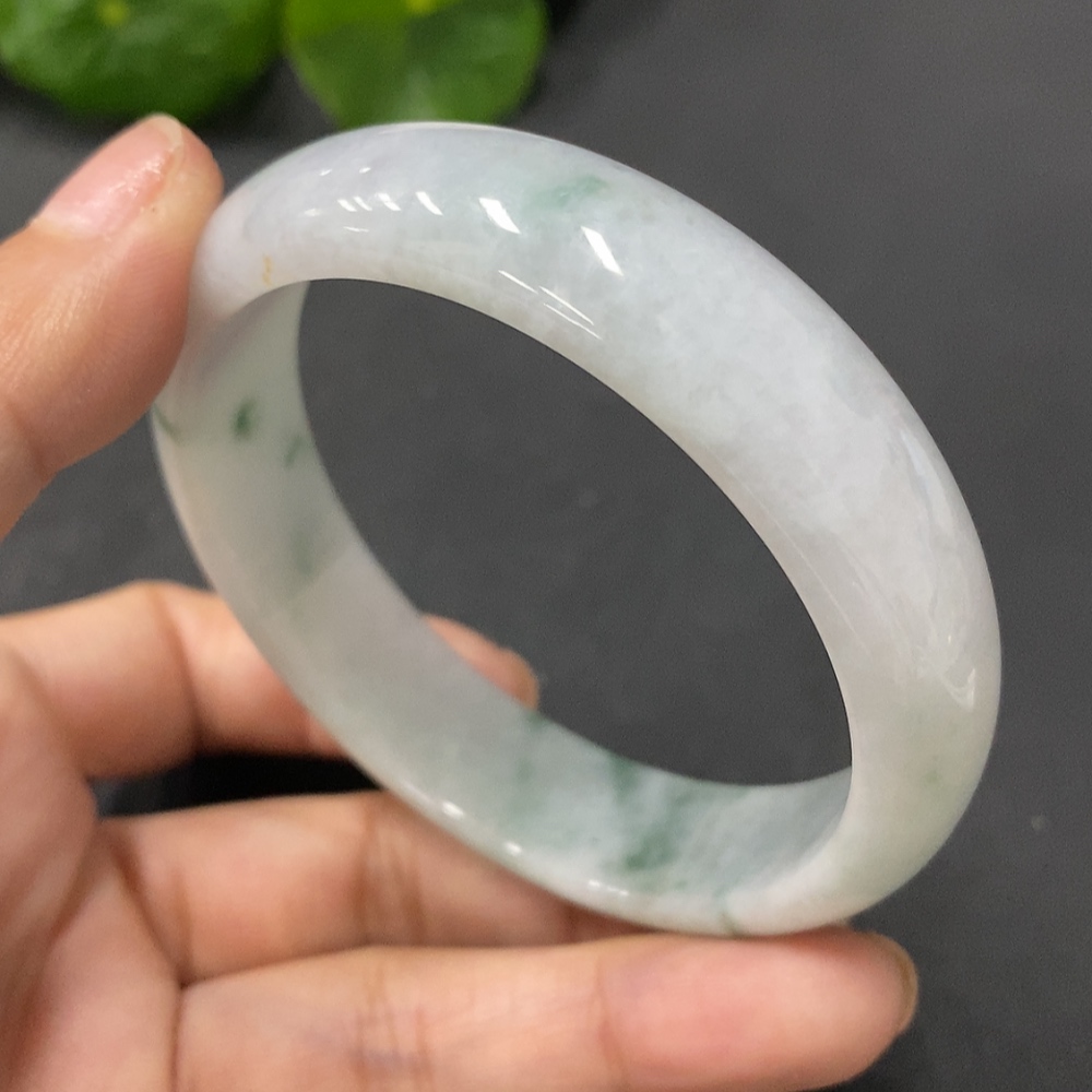 F13452026 Jadeite Regular Bangle 54.8 Circle Size