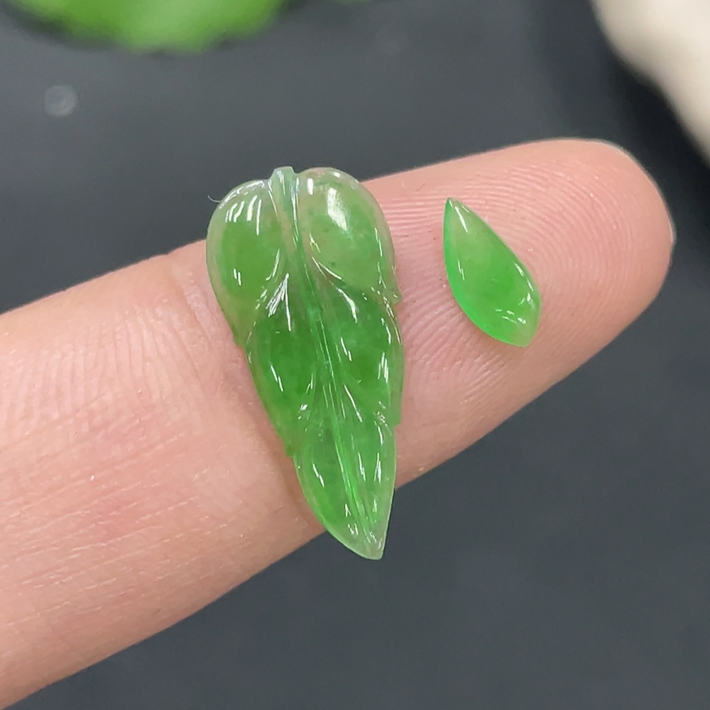 F19158464 Jadeite Inlaid Pieces Sell as a Lot