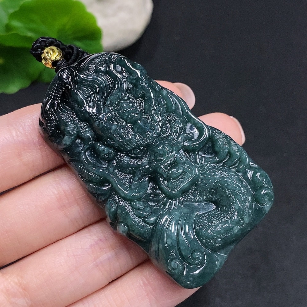 F34060635 Jadeite Dragon Soaring Across the Seas Pendant