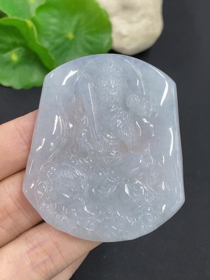 F46601812 翡翠文殊菩萨挂件 货品总重约29.1克
