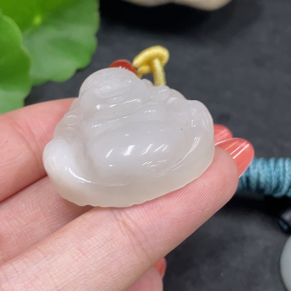 H34979762 Hetian Jade Pendant - Buddha with Other Mineral Components, Total Weight (Including Rope) Approx. 18.8g