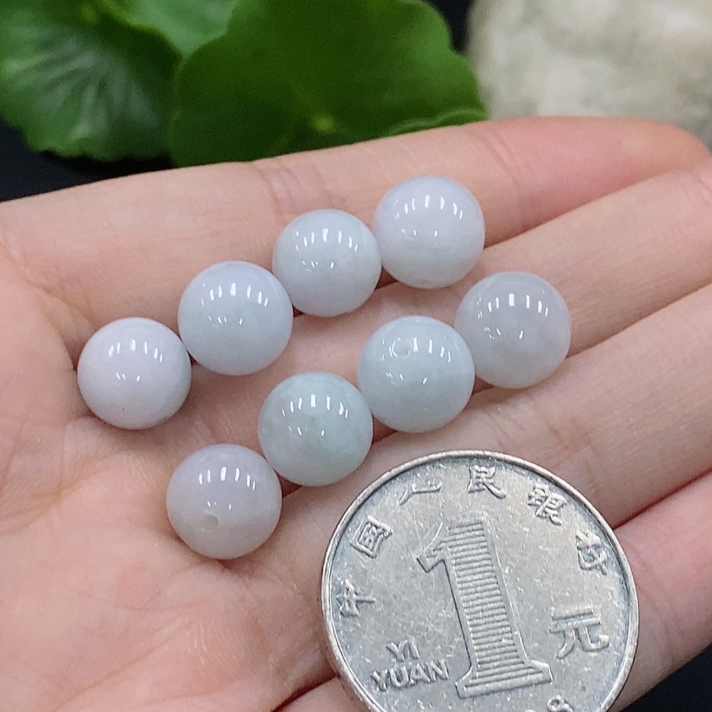 F35091388 Jadeite Beads Sell as a Lot 8pcs