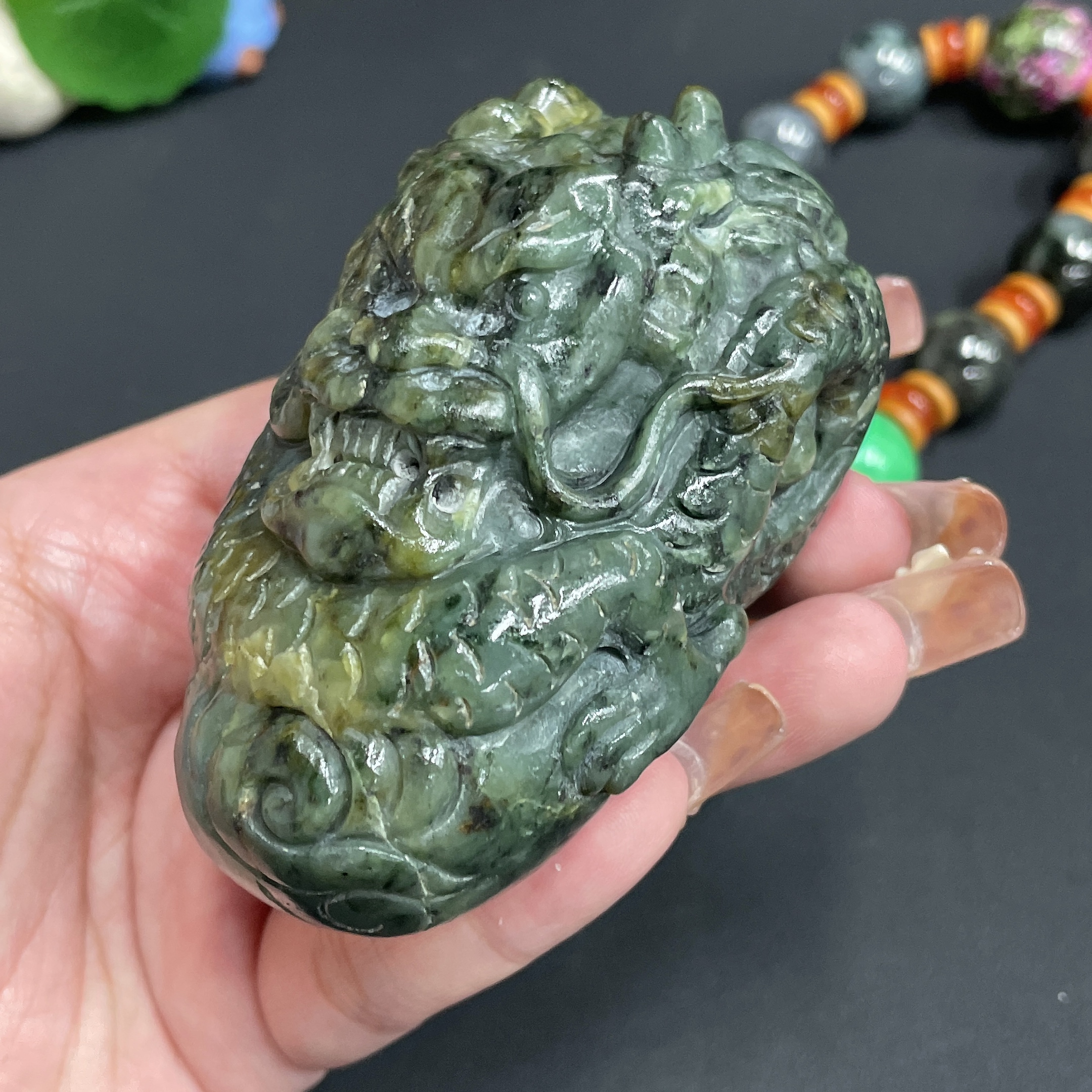 H22441731 Hetian Jade Handheld Piece "Dragon Roaming the World" with Chain, Total Weight 478.79g, Chain Not Included