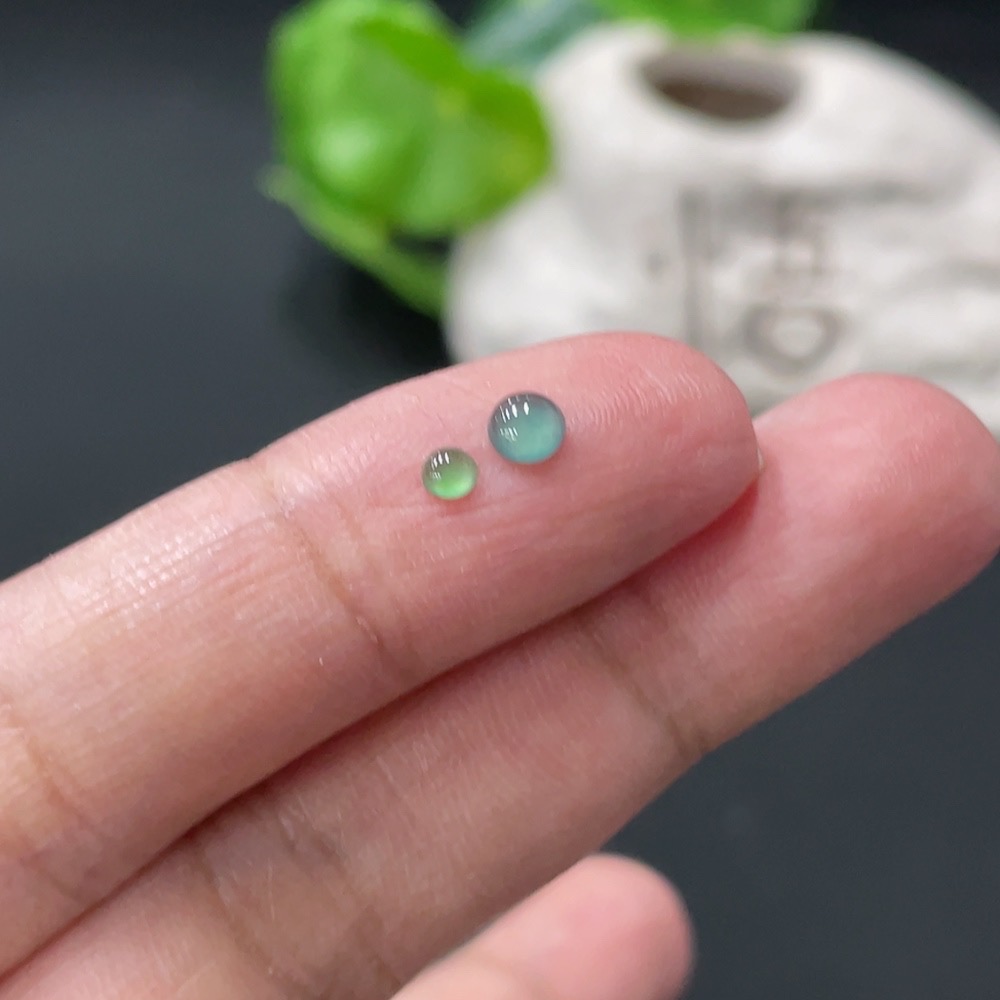 F34077126 Jadeite Cabochon