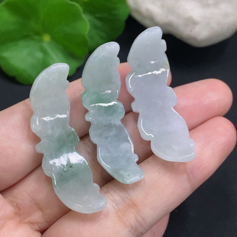F32702143 Jadeite Pendants Sell as a Lot
