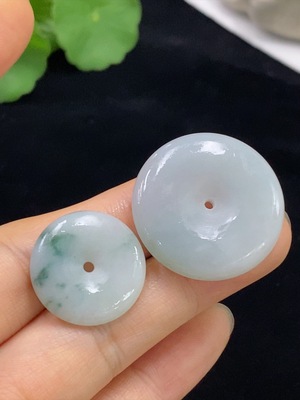 F32788820 Unpolished Jadeite Pendant Set Bulk Sale