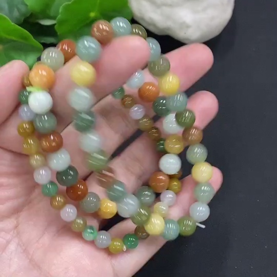 F34070488 Jadeite Beads Sell as a Lot