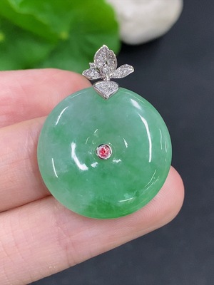 F43164791 翡翠挂件平安扣 18k 配镶钻石（仅最小）货品总约重7g