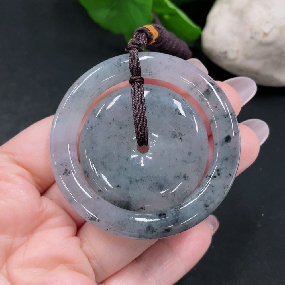 F32708847 JadeiteMother-and-Child Toggle Pendant