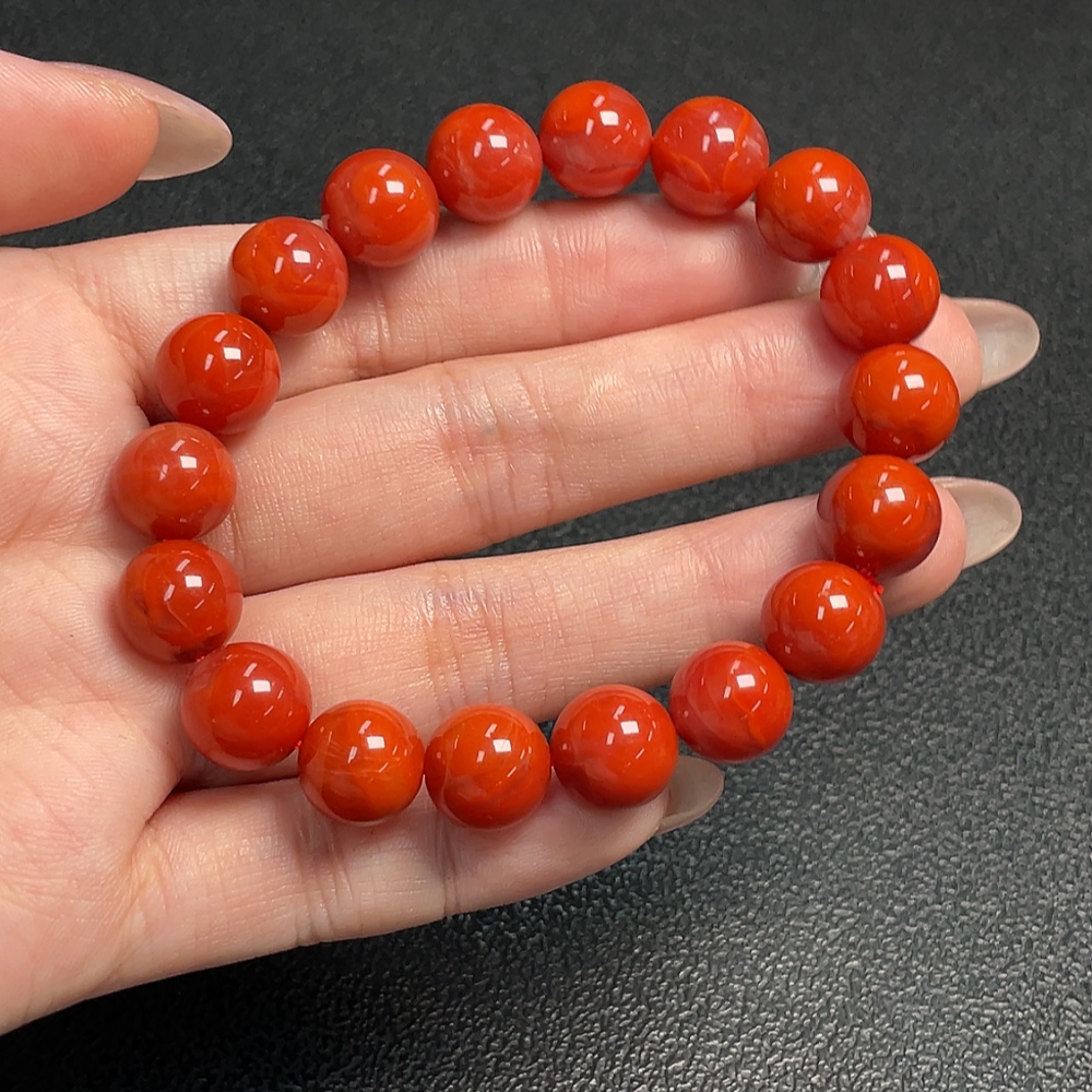 C34992042 Red Agate Bracelet with Visible Organic Matter, Total Weight Approx. 30.05g, Size About 10.4mm