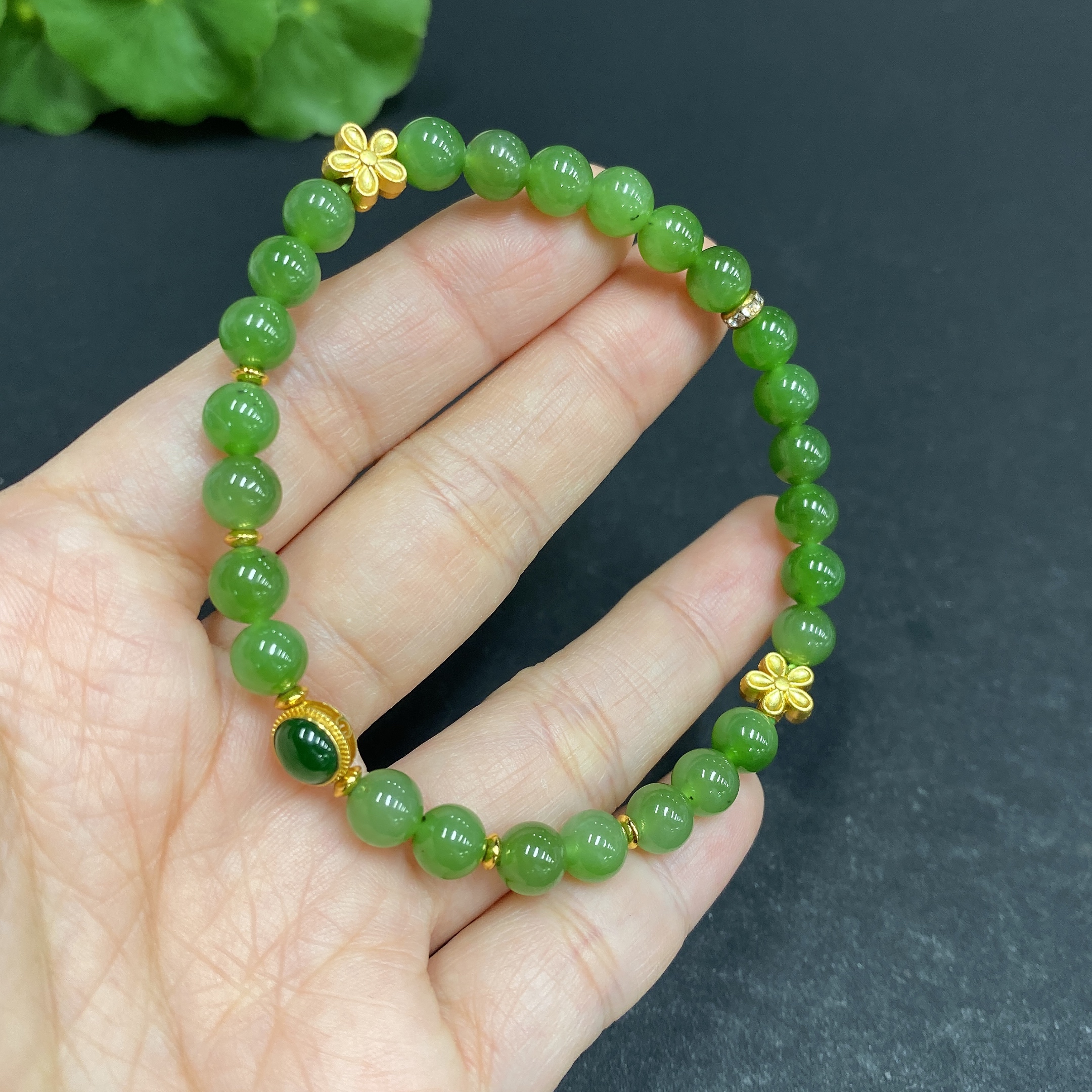 H33939499 Hetian Jade Bracelet, approx. 6mm, total weight approx. 10.9g, with Jadeite, no imprint, surface gold content marked red 75%, rest non-gold