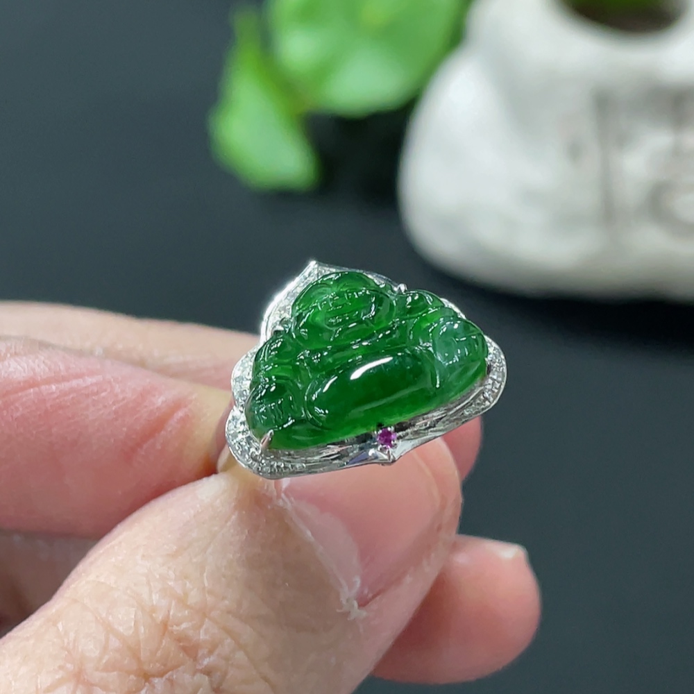 F35145613 Jadeite Buddha Inlaid Ring 18k Gold Setting Size 13 Total Weight Approx. 2.3g With Diamond (Colorless) Inlay