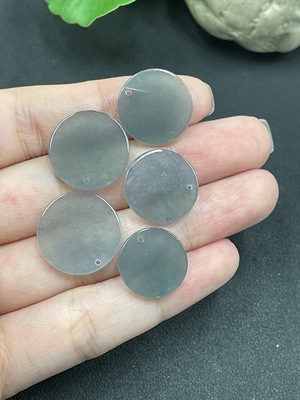 F09862850 Jadeite Plain Pendant