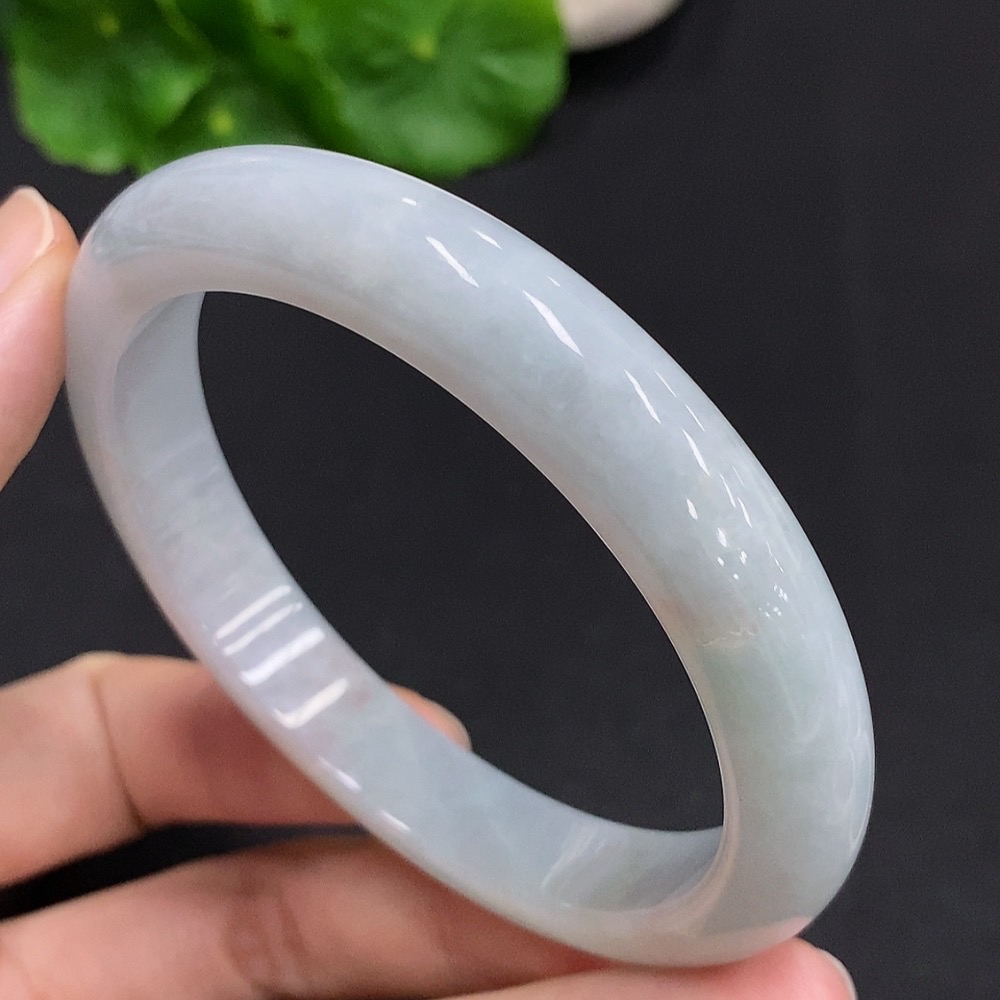 F30489942 Jadeite Circle Bracelet Size 59.2 Total Weight Approx. 51.9g
