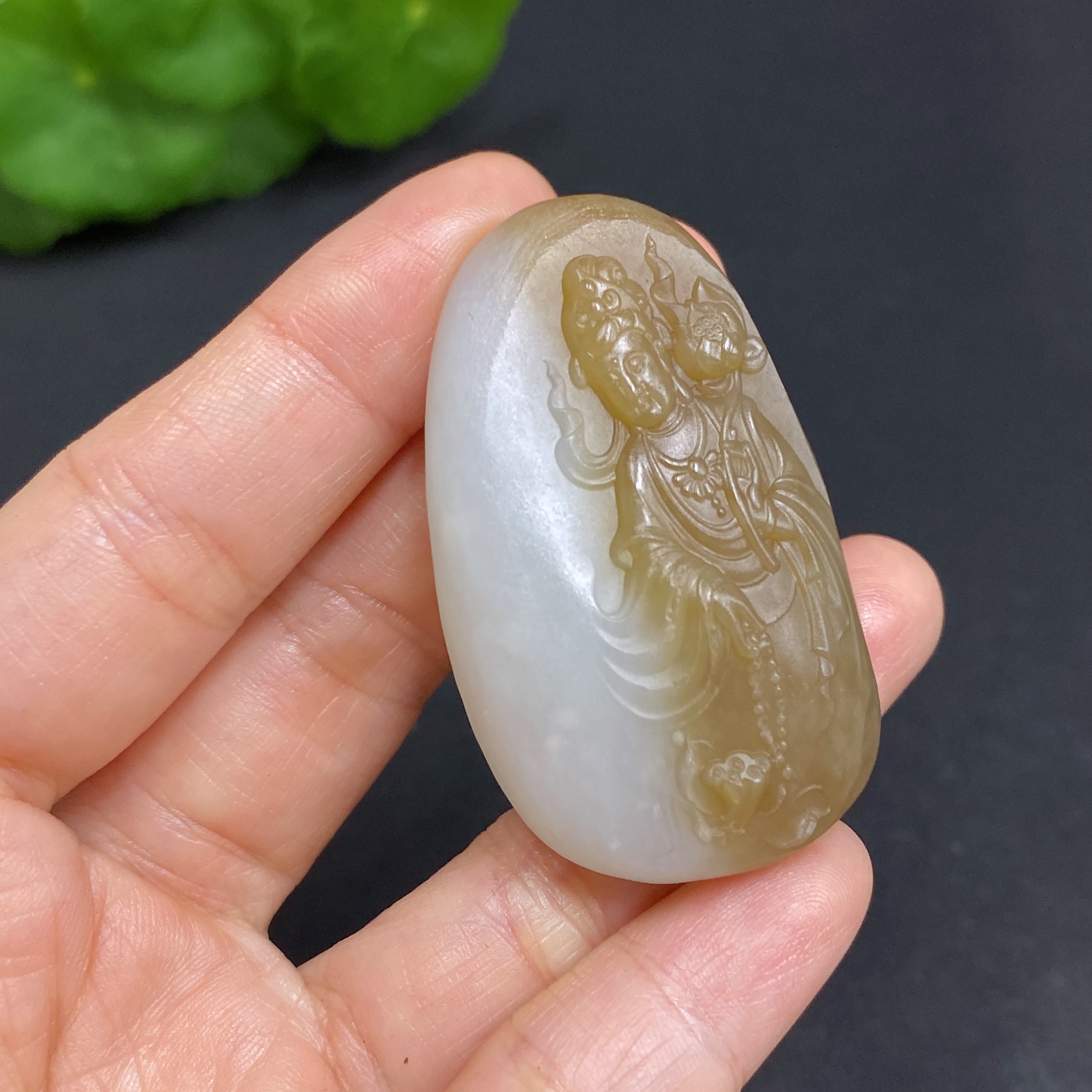 H30466246 Hetian Jade Pendant Guanyin Total Weight Approx. 33.1g
