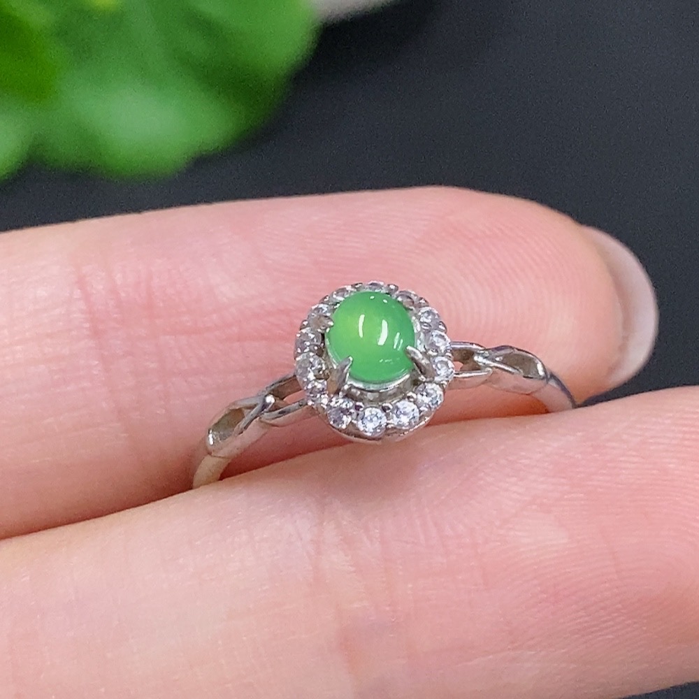 F34968841 Jadeite cabochon ring, non-metal setting, adjustable size, total weight approx. 1.3g