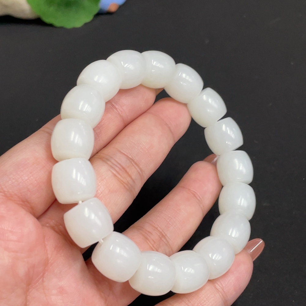 H35117924 Hetian Jade Bracelet, Size 12.2mm approx., Total Weight about 61.2g