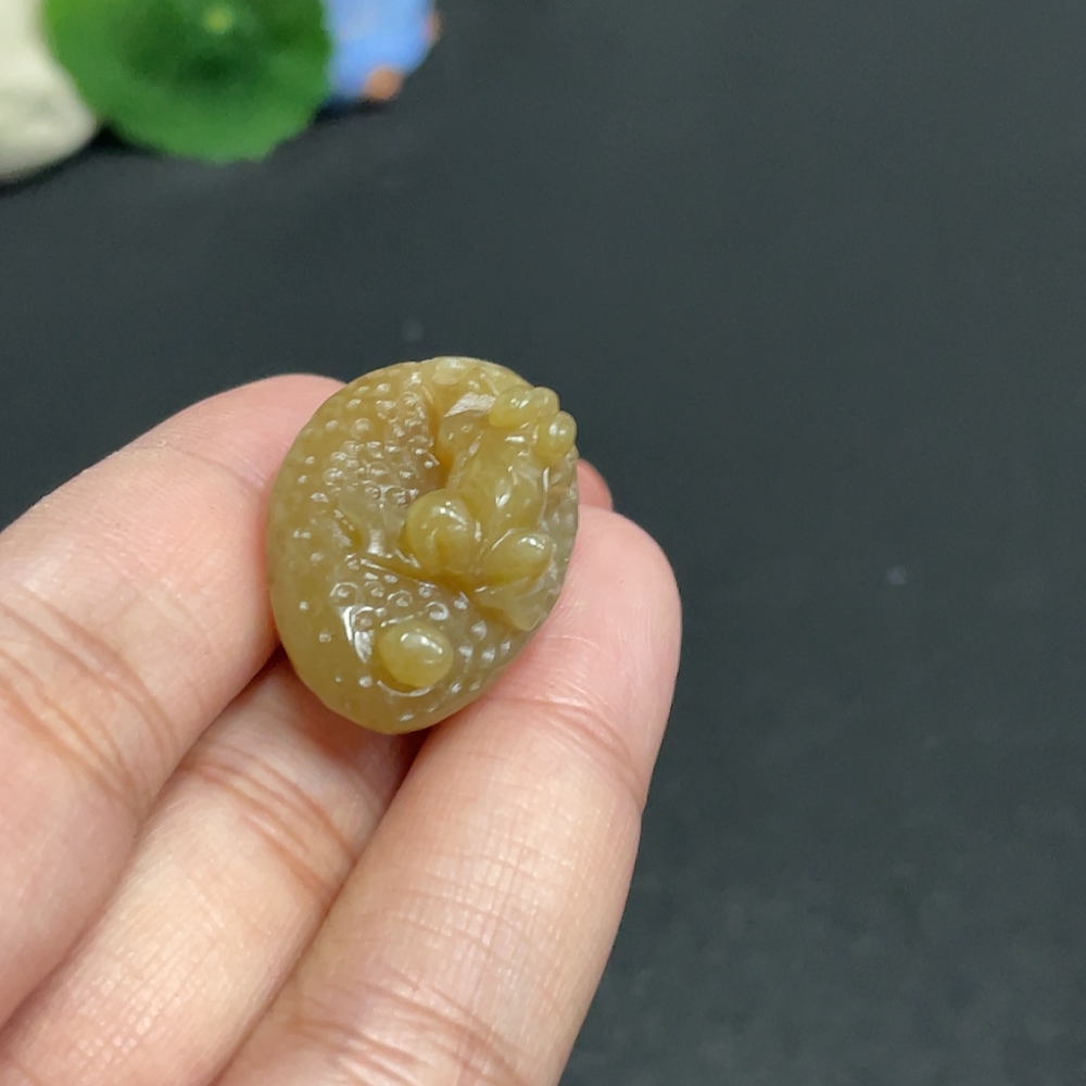 H34011299 Hetian Jade Pendant - Quacking Wealth - Total Weight: Approx. 9.7g