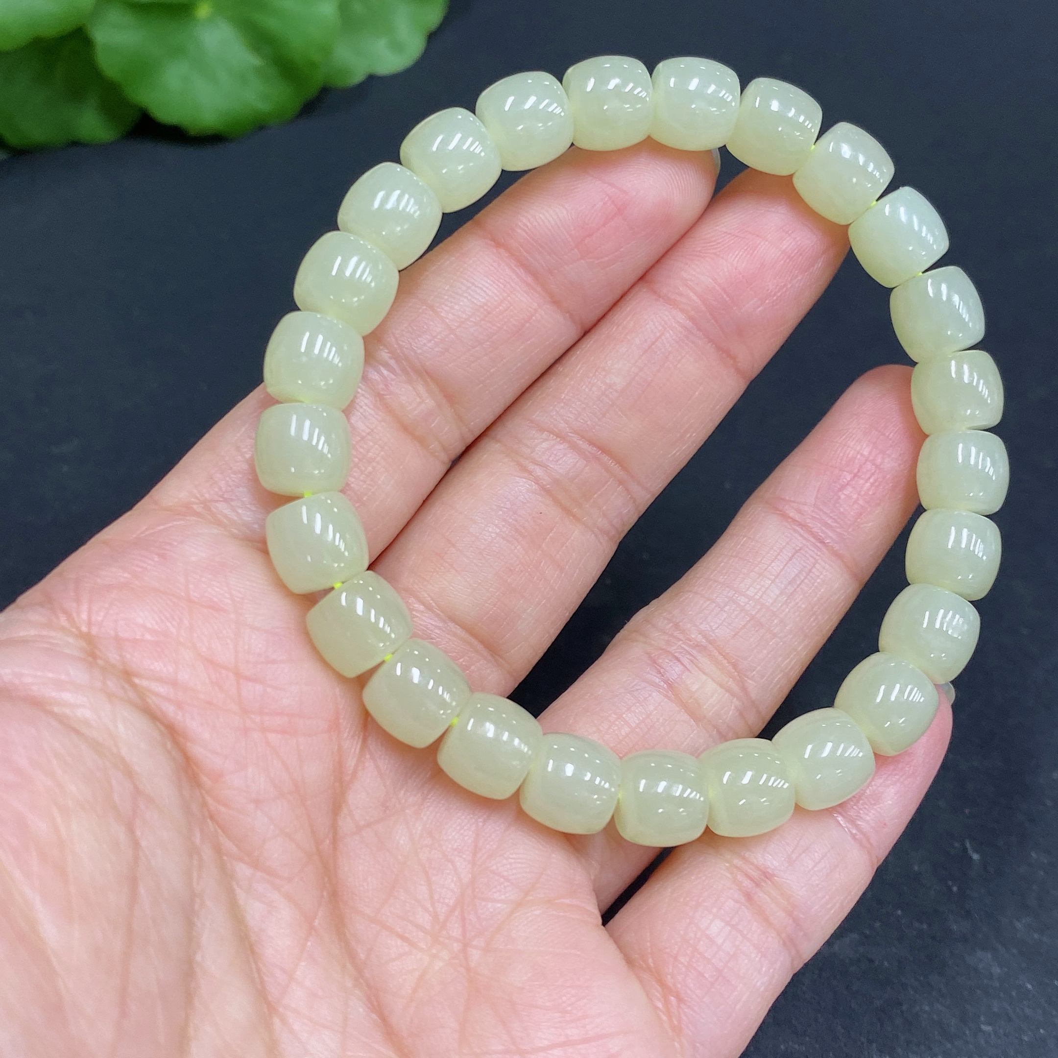 H33902464 Hetian Jade Bracelet Approx.7.8mm Total Weight Approx.21.9g